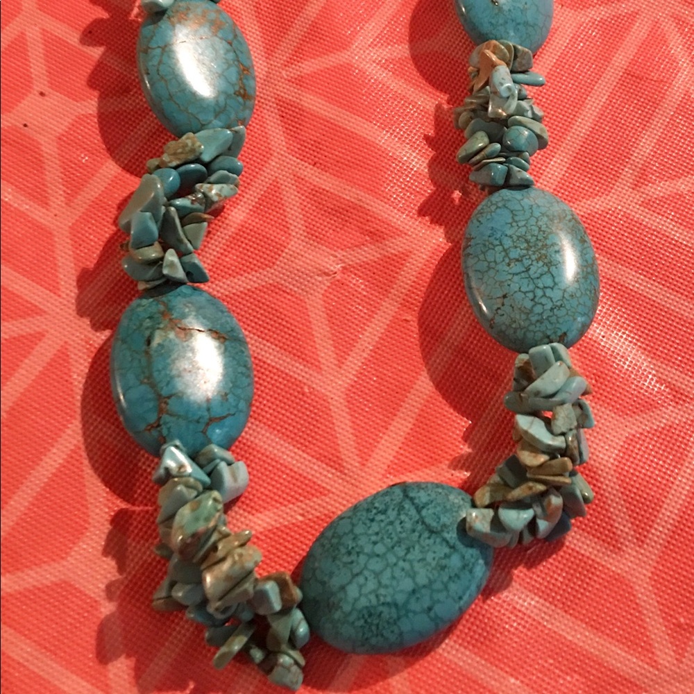 Turquoise stone necklace